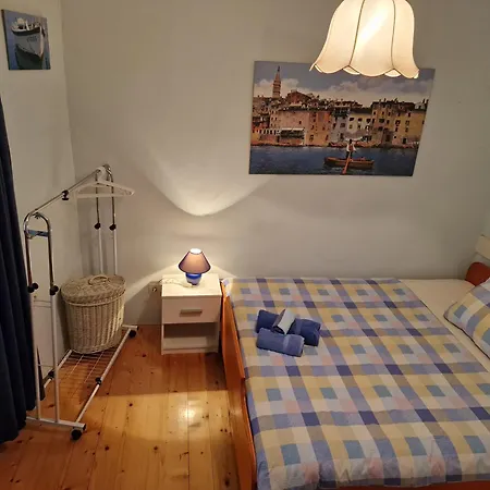 Apartment Seven - Two-bedroom *
